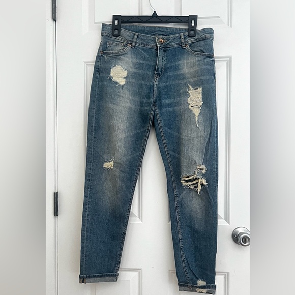 H&M Blue Distressed Ankle Jeans - Picture 1 of 6